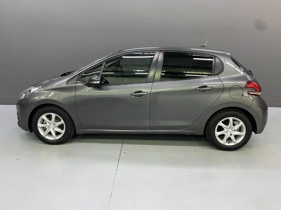 Used 2021 Peugeot 208 1.2 Allure - BOTHA AND DEYSEL EXECUTIVE MOTORS Used 2021 Peugeot 208 1.2 Allure - BOTHA AND DEYSEL EXECUTIVE MOTORS