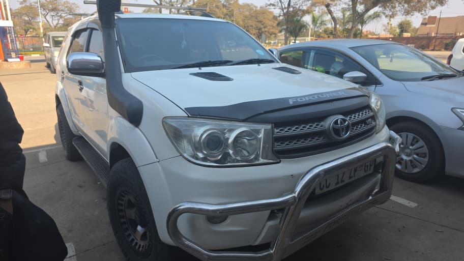 Used 2011 Toyota Fortuner V6 4.0 Epic
