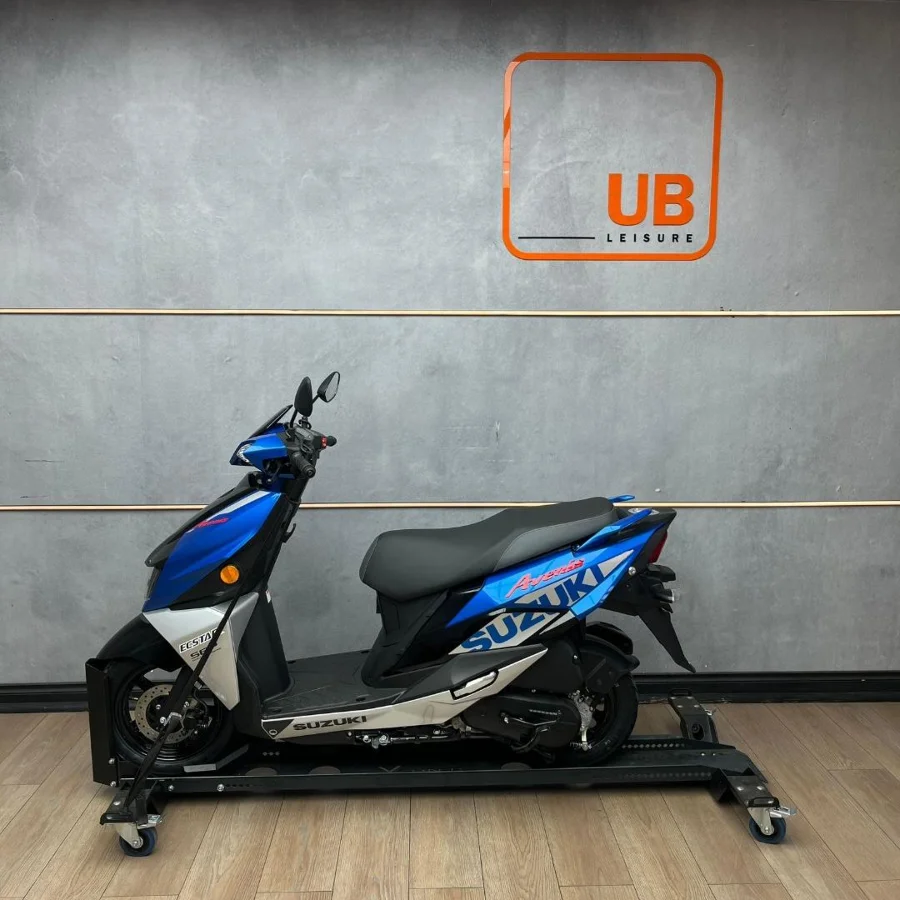 New 2025 Suzuki UN125NEZM4 Avenis Scooter - Blue/Silver - UB Leisure New 2025 Suzuki UN125NEZM4 Avenis Scooter - Blue/Silver - UB Leisure