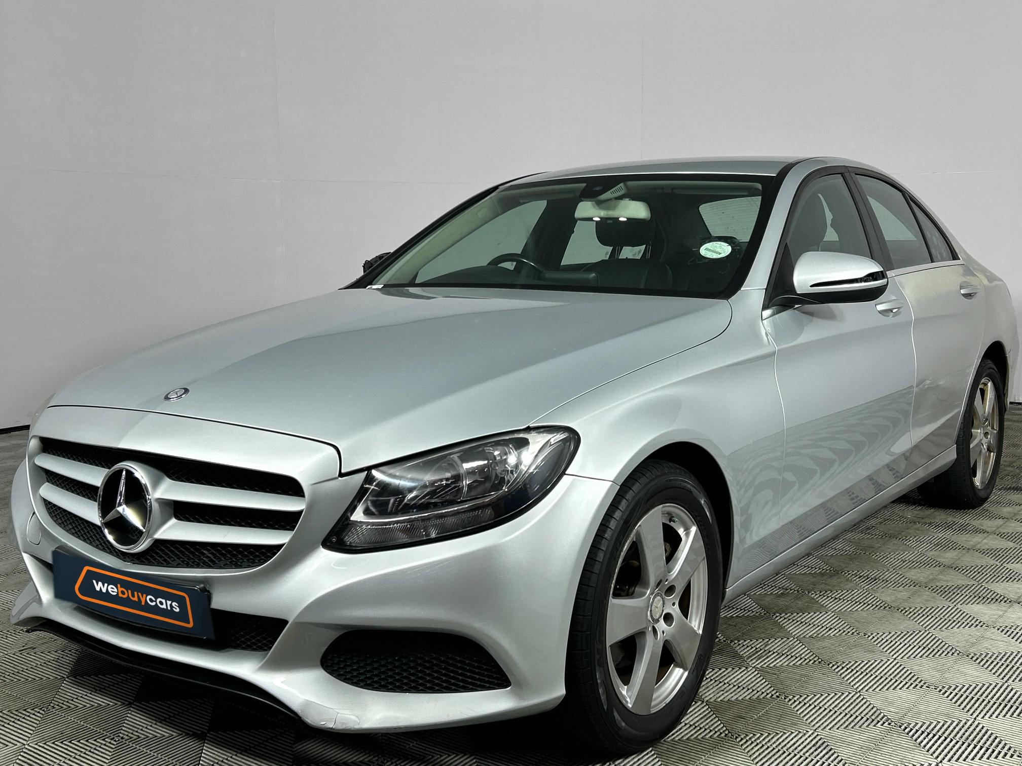 Used 2015 Mercedes-Benz C-Class C200 auto