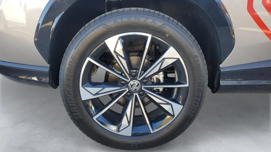 Used 2025 MG HS 1.5T Luxury - Halfway Ford Port Shepstone