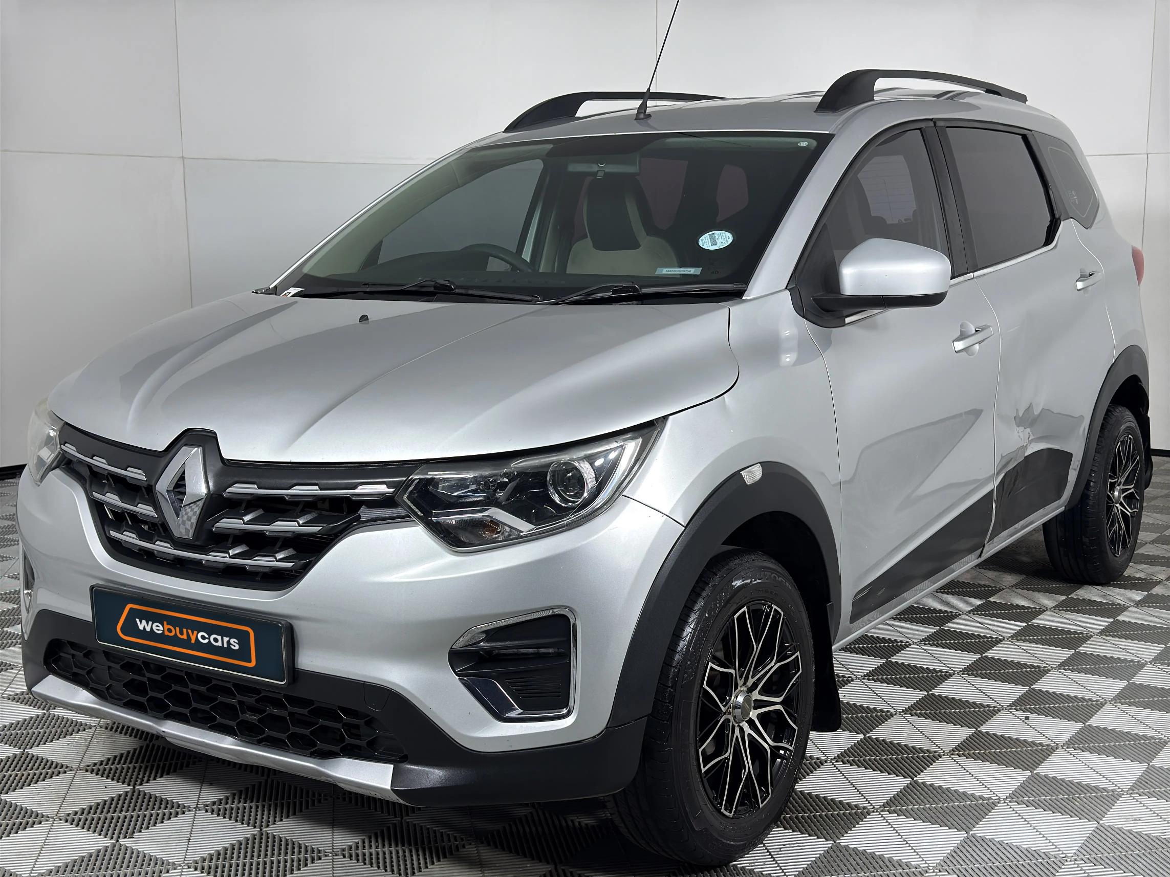 Used 2021 Renault Triber 1.0 Prestige auto