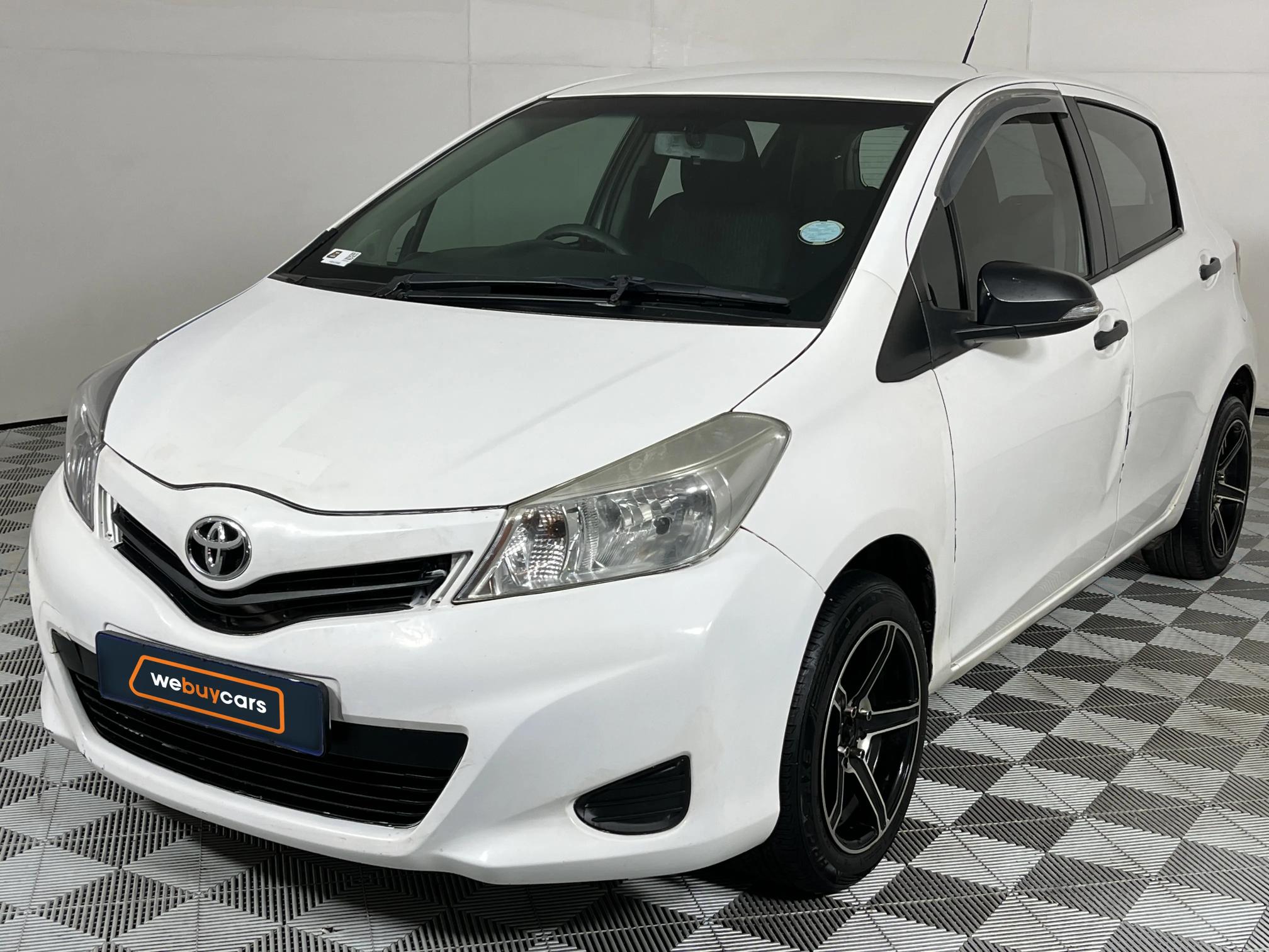 Used 2013 Toyota Yaris 5-door 1.0 Xi
