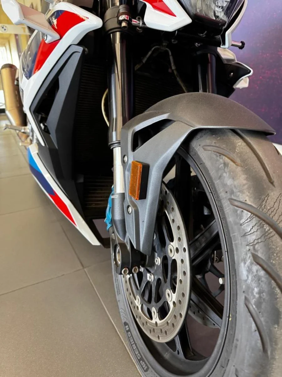 Used 2023 BMW M1000R - BMW East Rand