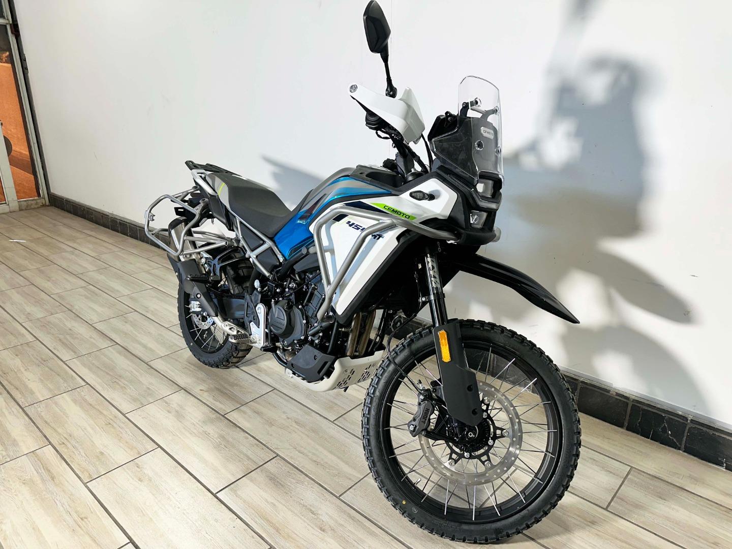 New 2026 CFMOTO 450-MT Zephyr Blue