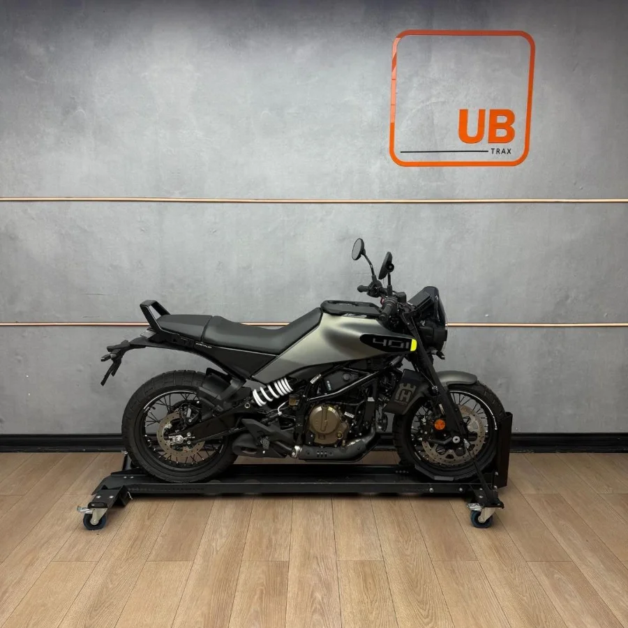 New 2025 Husqvarna SVARTPILEN 401 - UB Leisure New 2025 Husqvarna SVARTPILEN 401 - UB Leisure