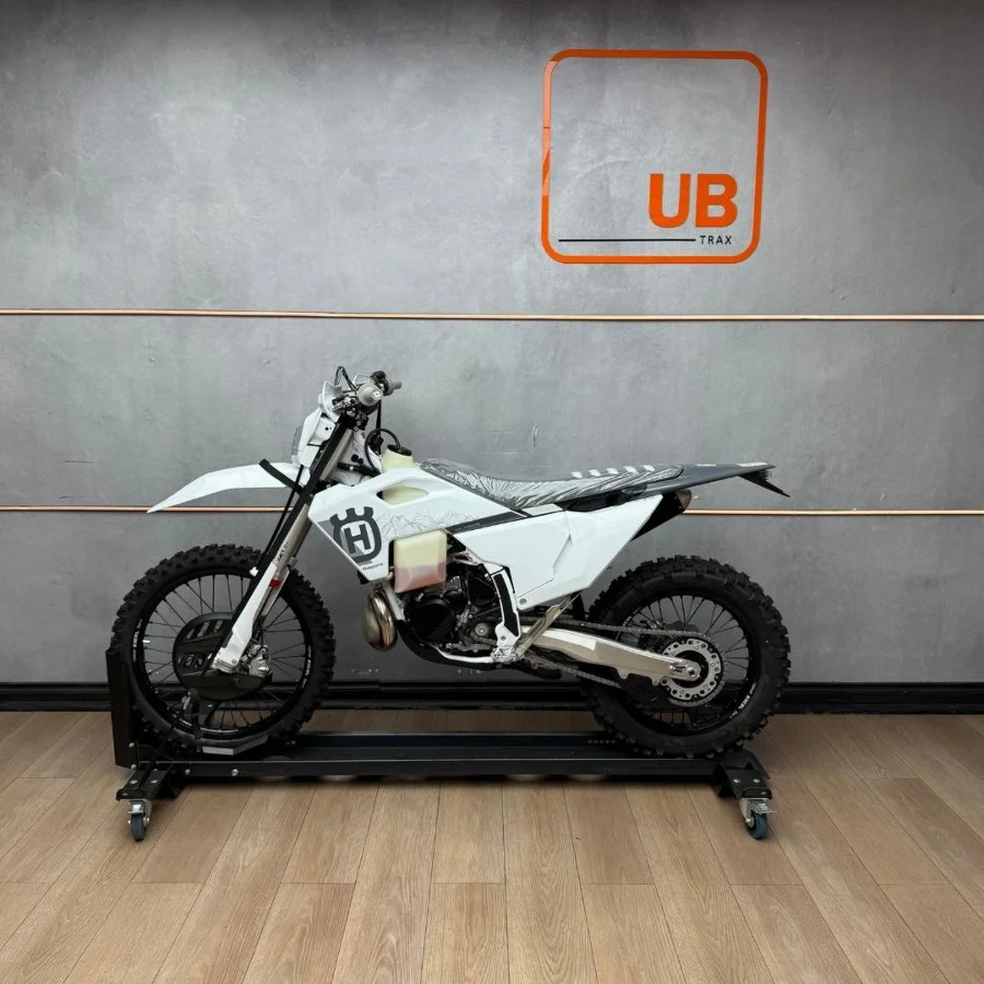 New 2025 Husqvarna TE 300 PRO - UB Leisure New 2025 Husqvarna TE 300 PRO - UB Leisure