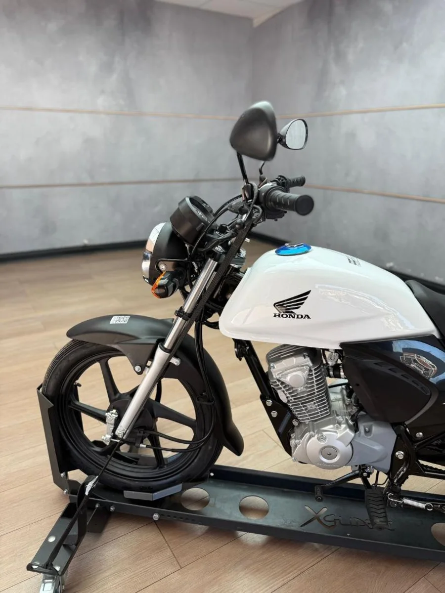 New 2025 Honda ACE 125 - White - UB Leisure New 2025 Honda ACE 125 - White - UB Leisure