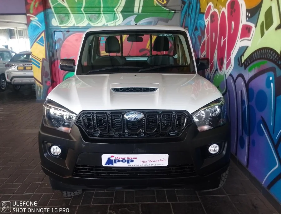 Used 2025 Mahindra Pik Up 2.2CRDe single cab S4 - Suzuki Johannesburg South