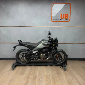 Used 2024 Husqvarna SVARTPILEN 125