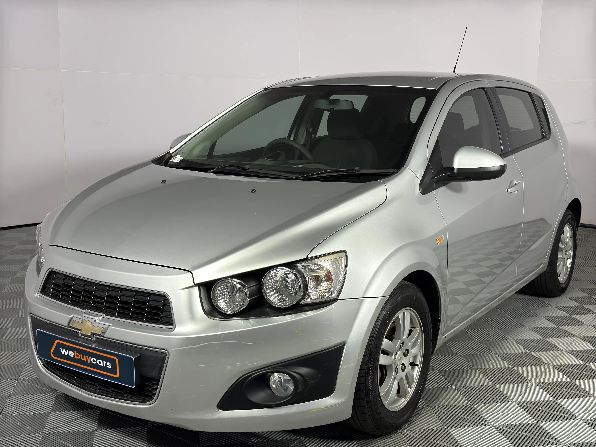 Used 2011 Chevrolet Sonic hatch 1.6 LS Black&White Edition