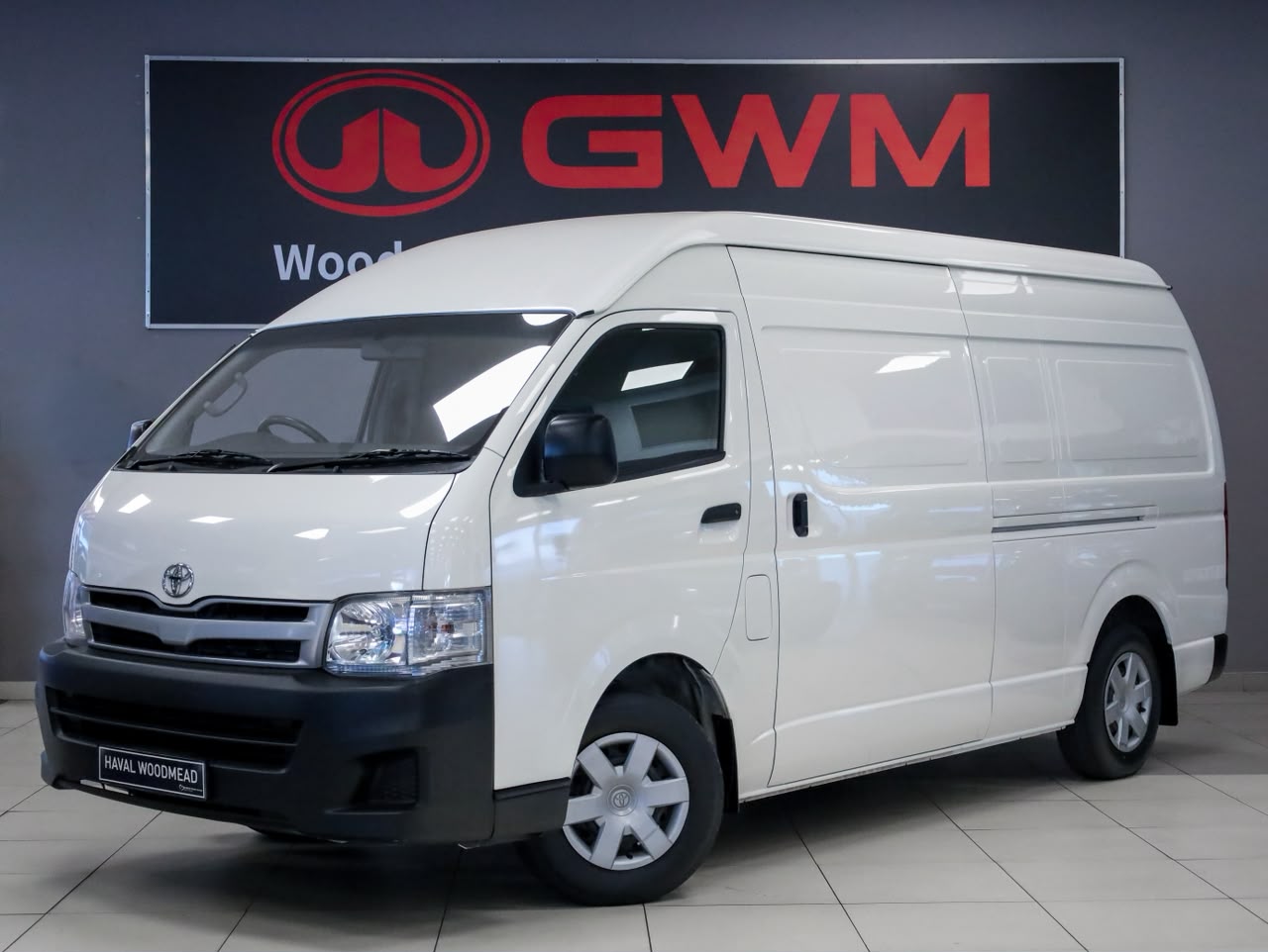 Used 2015 Toyota Quantum 2.7 S-Long panel van