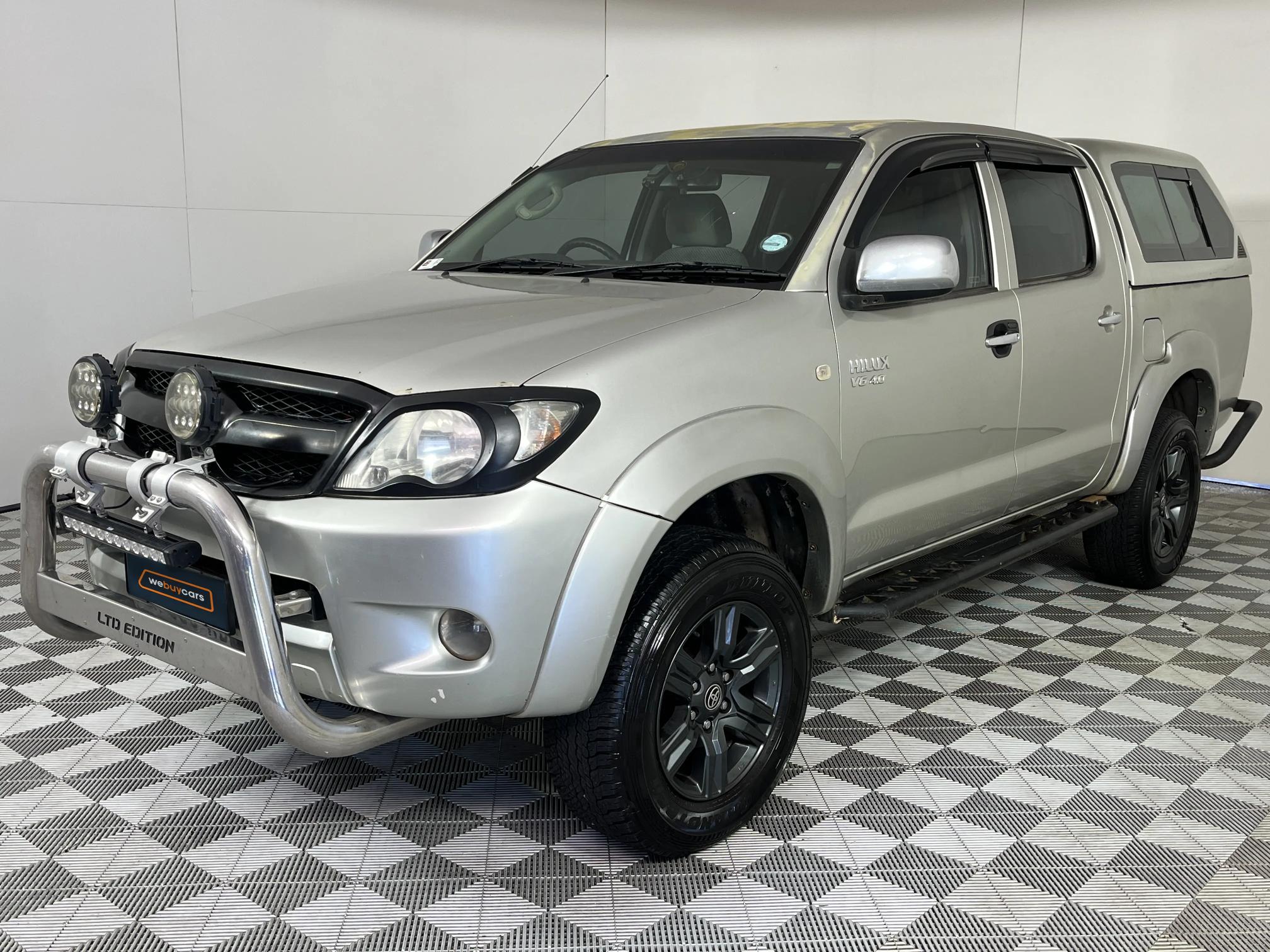 Used 2005 Toyota Hilux V6 4.0 double cab 4x4 Raider auto