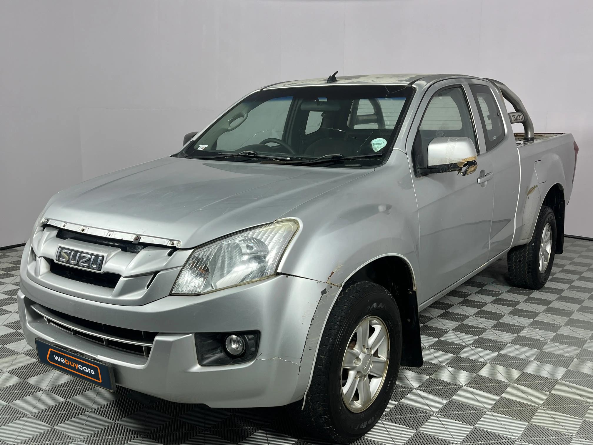 Used 2014 Isuzu KB 250D-Teq Extended cab LE