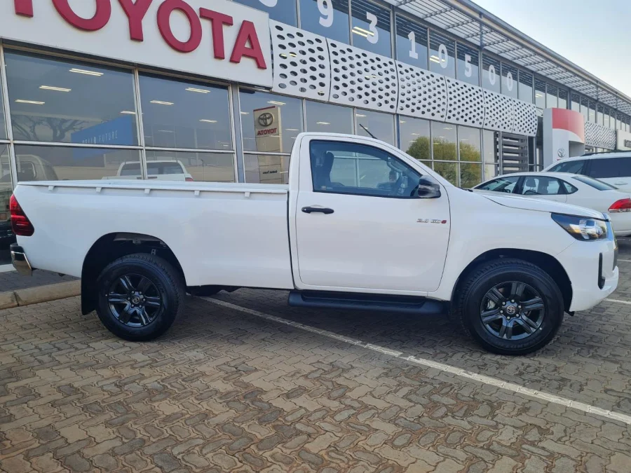 Used 2025 Toyota Hilux 2.4GD-6 single cab Raider auto - Godrich Toyota Used 2025 Toyota Hilux 2.4GD-6 single cab Raider auto - Godrich Toyota