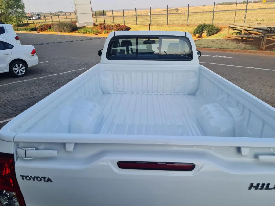 Used 2025 Toyota Hilux 2.4GD-6 single cab Raider auto - Godrich Toyota Used 2025 Toyota Hilux 2.4GD-6 single cab Raider auto - Godrich Toyota