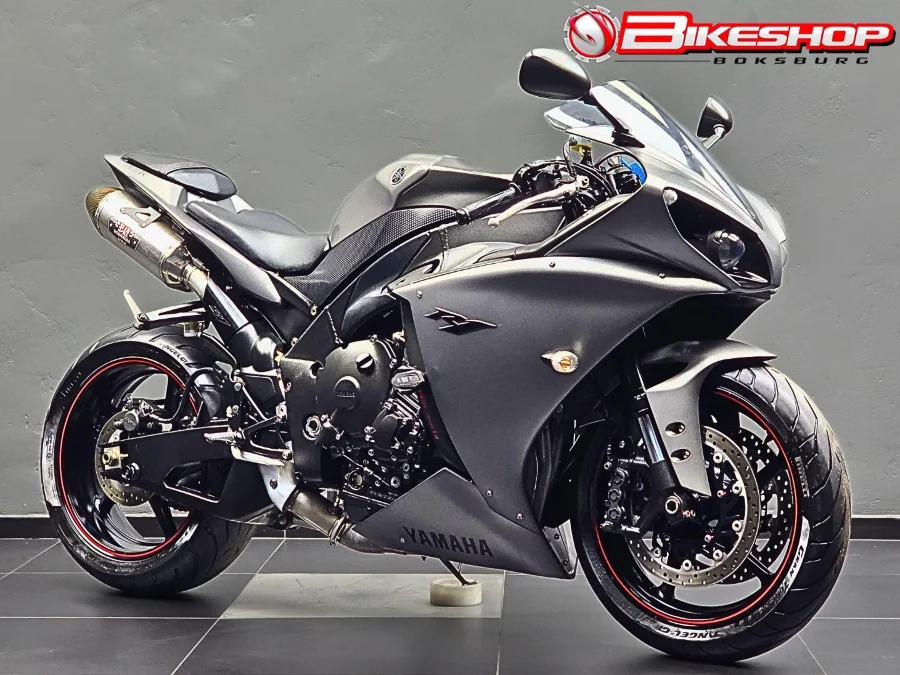 Used 2013 Yamaha YZF R1 BIGBANG - Bikeshop Boksburg