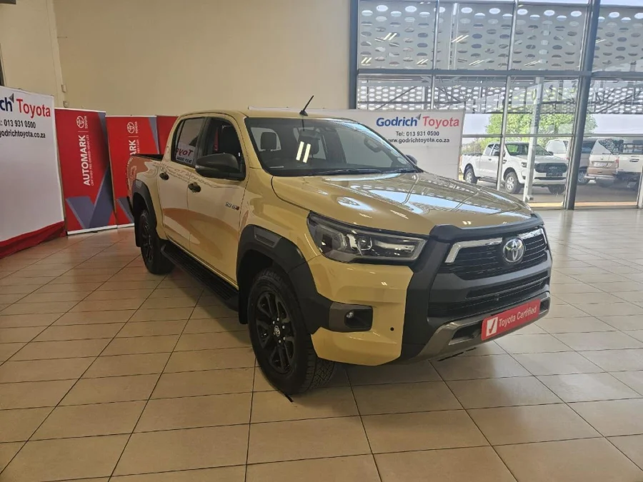 Used 2024 Toyota Hilux 2.8GD-6 double cab 4x4 Legend auto - Godrich Toyota Used 2024 Toyota Hilux 2.8GD-6 double cab 4x4 Legend auto - Godrich Toyota