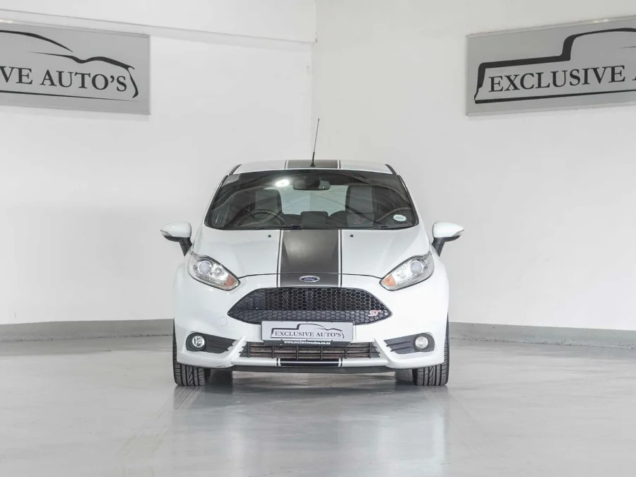 Used 2018 Ford Fiesta ST - Exclusive Auto Used 2018 Ford Fiesta ST - Exclusive Auto