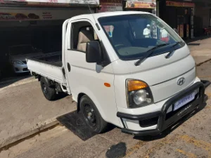 Used 2008 Hyundai H-100 Bakkie 2.6D deck