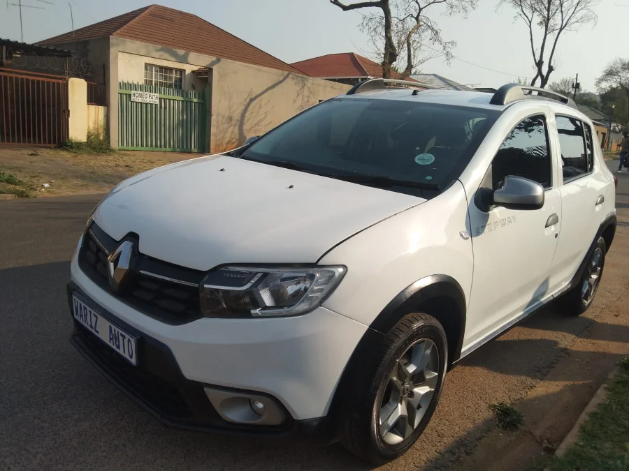 Used 2018 Renault Sandero 66kW turbo Stepway Expression - Wariz Auto Used 2018 Renault Sandero 66kW turbo Stepway Expression - Wariz Auto