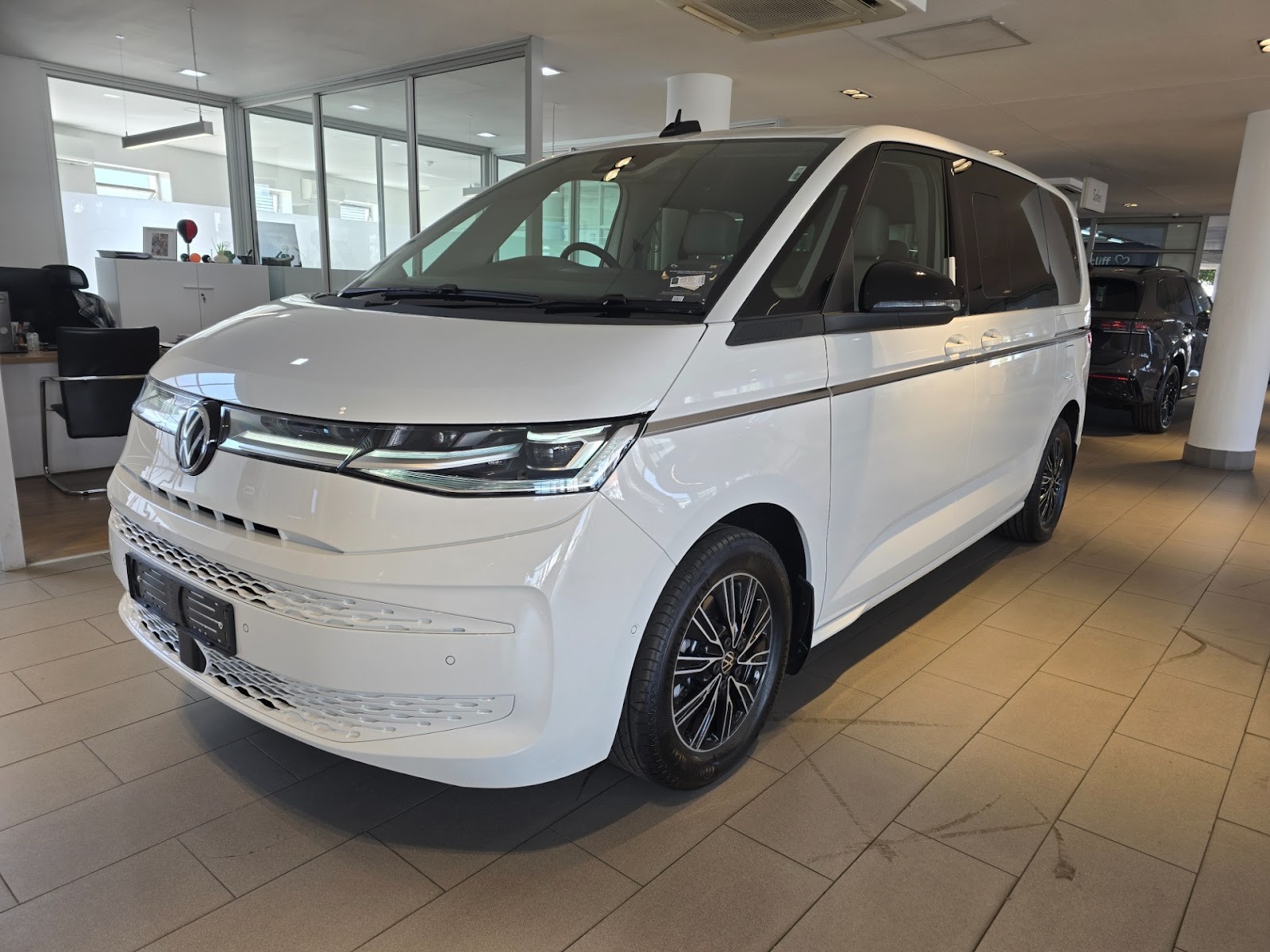 New 2026 Volkswagen Caravelle 1.5TSI eHybrid Style 4Motion