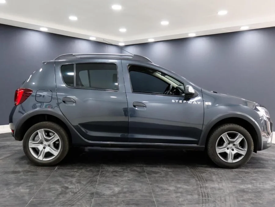 Used 2019 Renault Sandero 66kW turbo Stepway Expression - ICar Gezina Used 2019 Renault Sandero 66kW turbo Stepway Expression - ICar Gezina