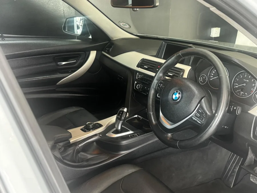 Used 2016 BMW 3 Series 318i auto - We Sell Bakkies Used 2016 BMW 3 Series 318i auto - We Sell Bakkies