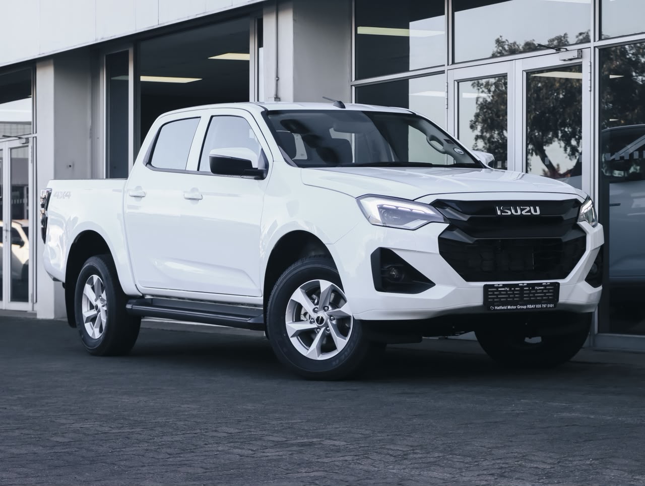 New 2026 Isuzu D-Max 1.9TD double cab LS 4x4 auto