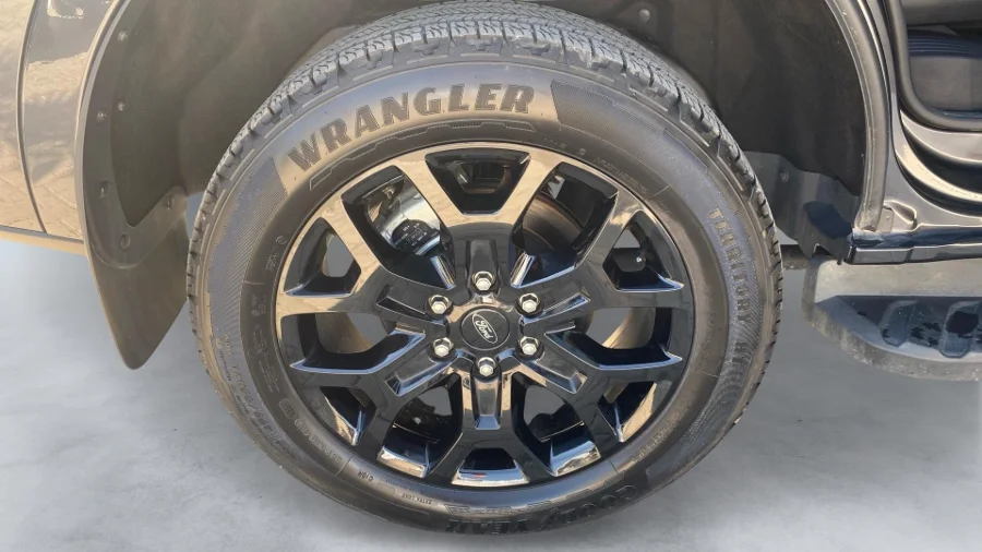 Used 2025 Ford Everest 2.0 BiTurbo Sport - Halfway Ford Port Shepstone
