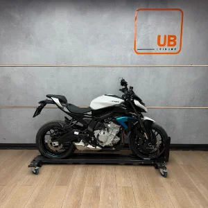 New 2025 CFMOTO 675 NK - Glacier White