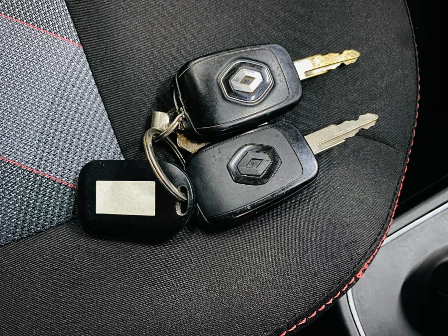 Used 2022 Renault Kwid 1.0 Zen auto - BOTHA AND DEYSEL EXECUTIVE MOTORS