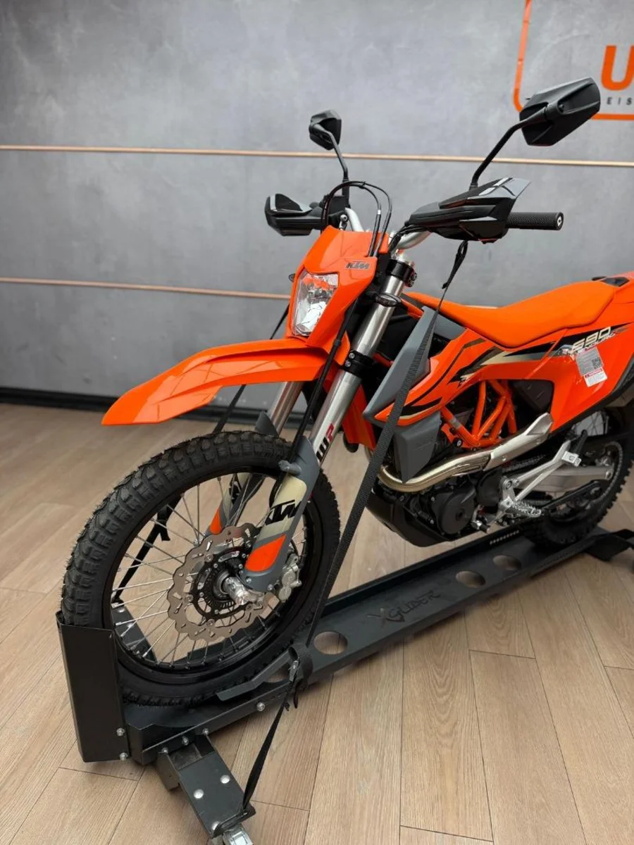 New 2026 KTM 690 ENDURO R - UB Leisure