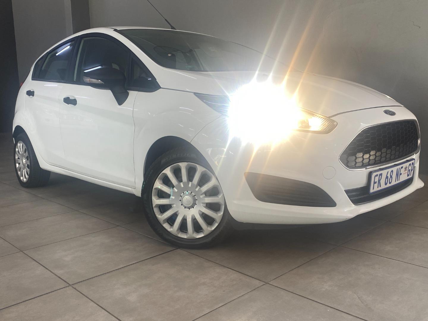 Used 2017 Ford Fiesta 5-door 1.0T Ambiente