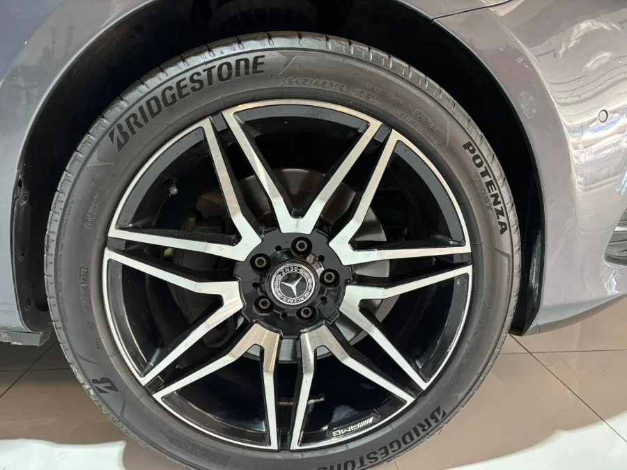 Used 2015 Mercedes-Benz V-Class V250d Avantgarde - Avari Cars