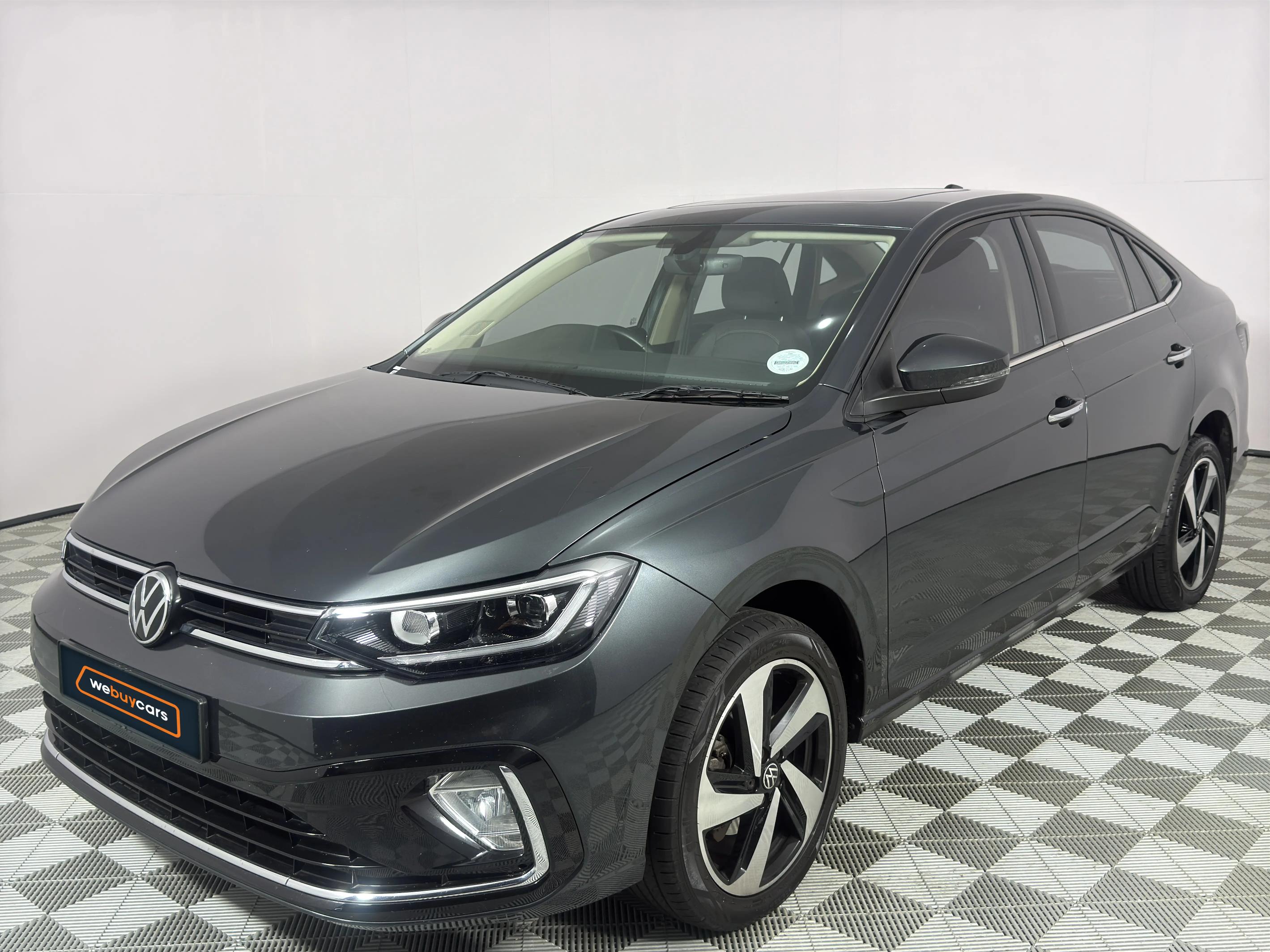 Used 2025 Volkswagen Polo sedan 1.0TSI Style