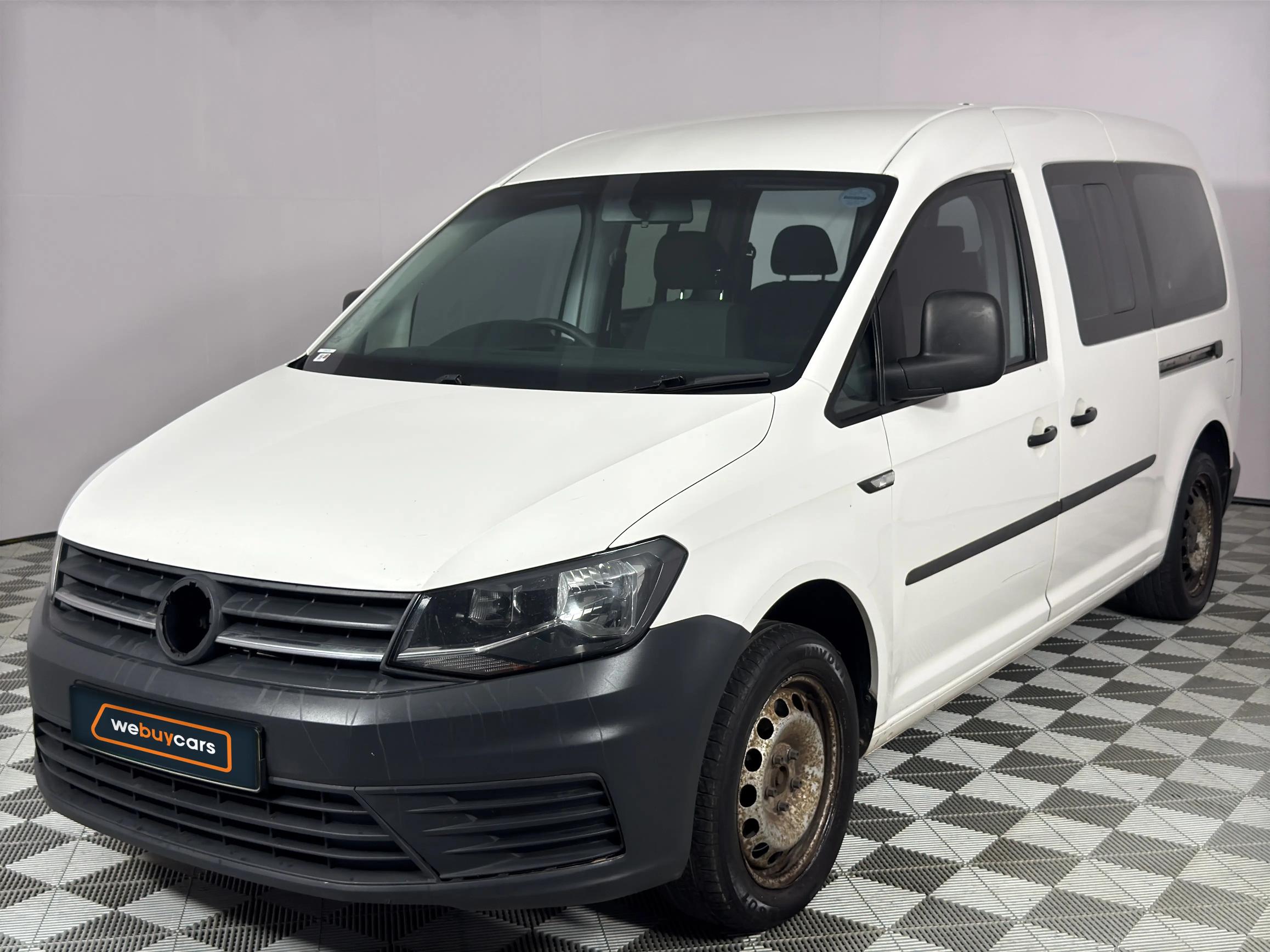 Used 2016 Volkswagen Caddy Maxi 2.0TDI crew bus