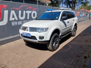 Used 2011 Mitsubishi Pajero 3-door 3.2DI-D GLS Pajero Legend Limited Edition 100