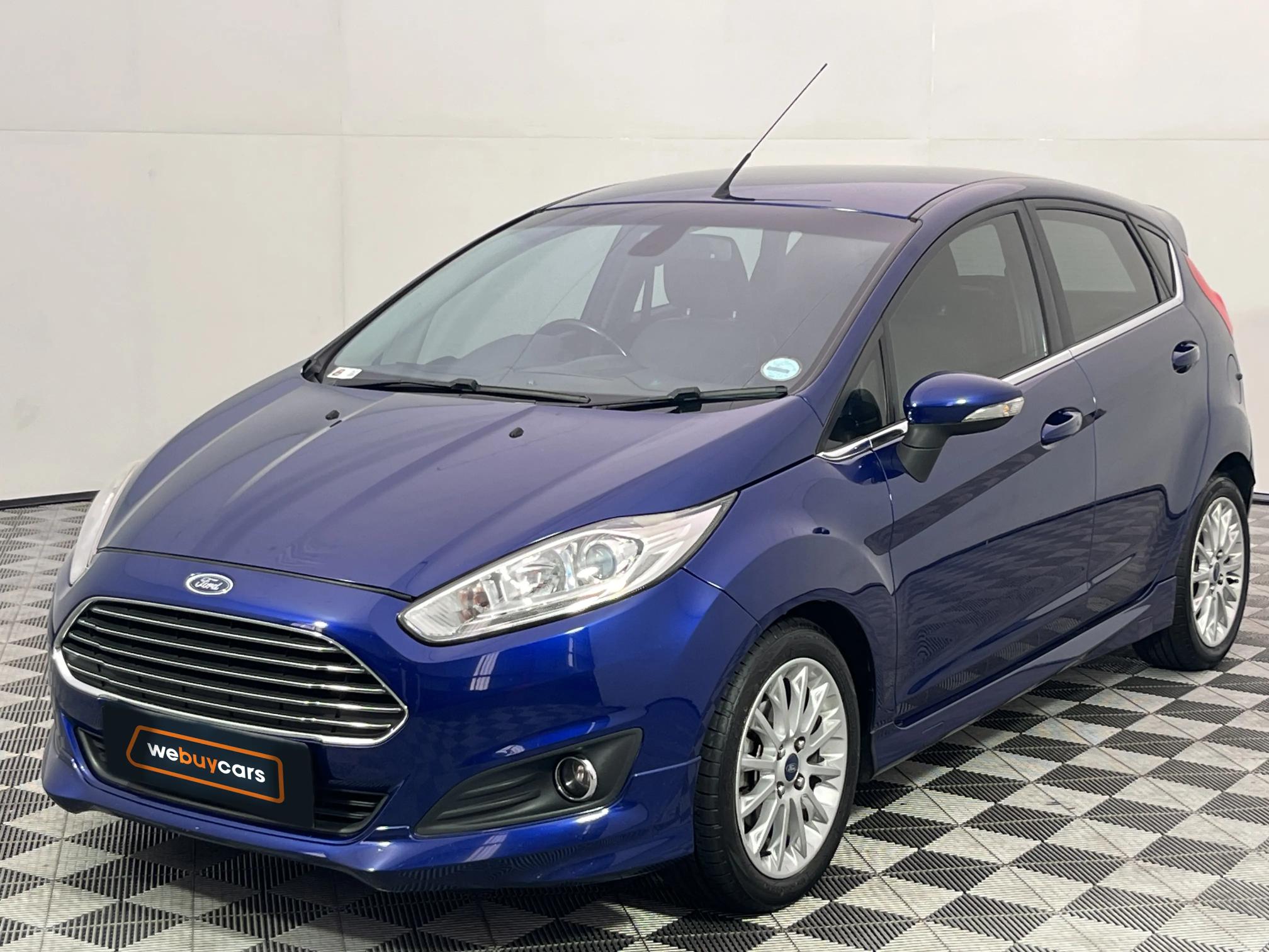 Used 2015 Ford Fiesta 5-door 1.0T Titanium