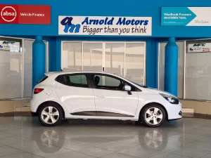 Used 2015 Renault Clio 66kW turbo Expression