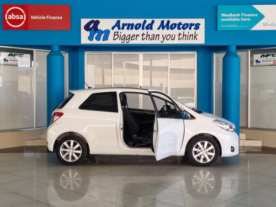 Used 2012 Toyota Yaris 3-door 1.3 XR - Arnold Motors CC