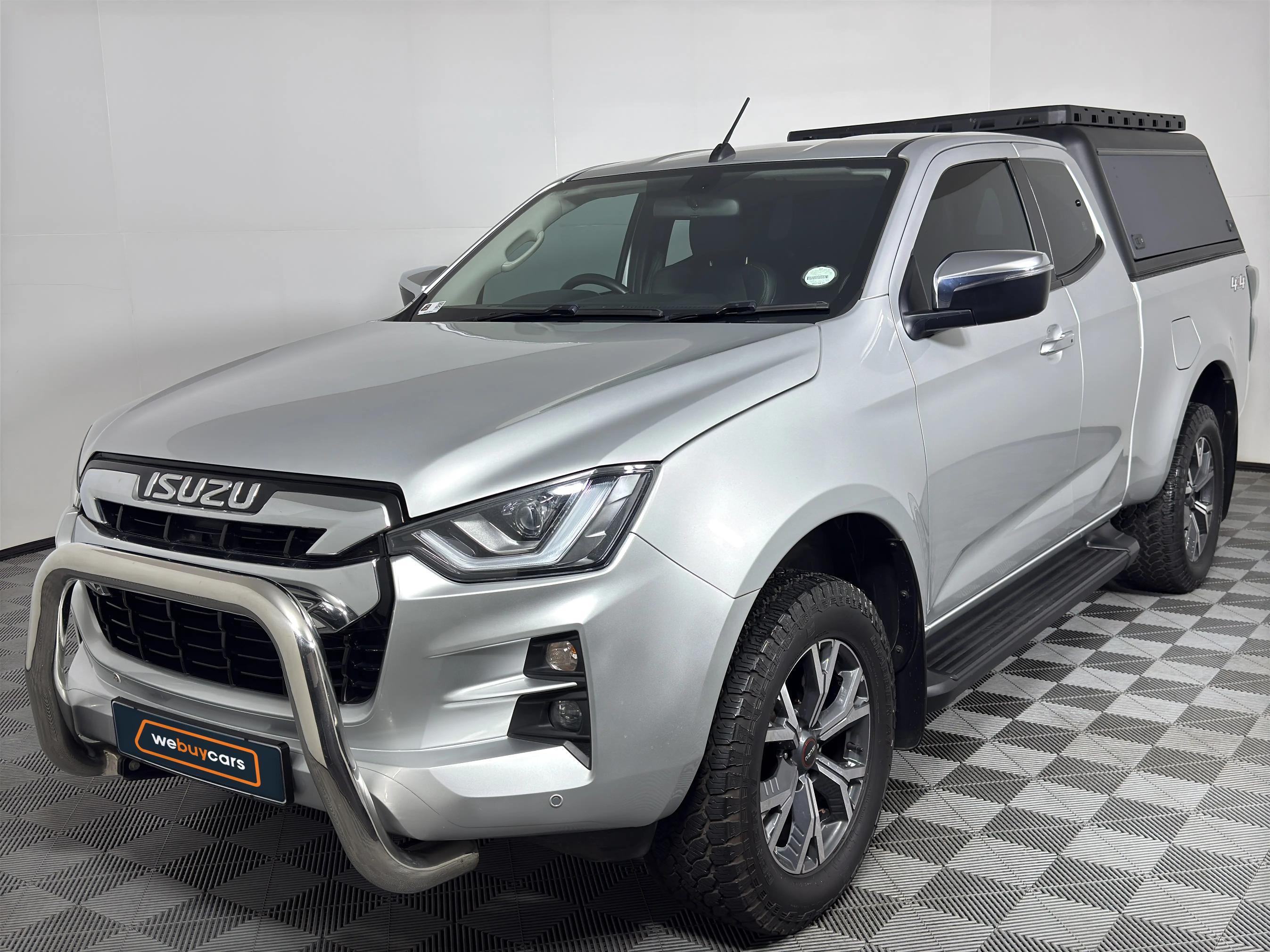 Used 2024 Isuzu D-Max 3.0TD Extended cab LSE 4x4