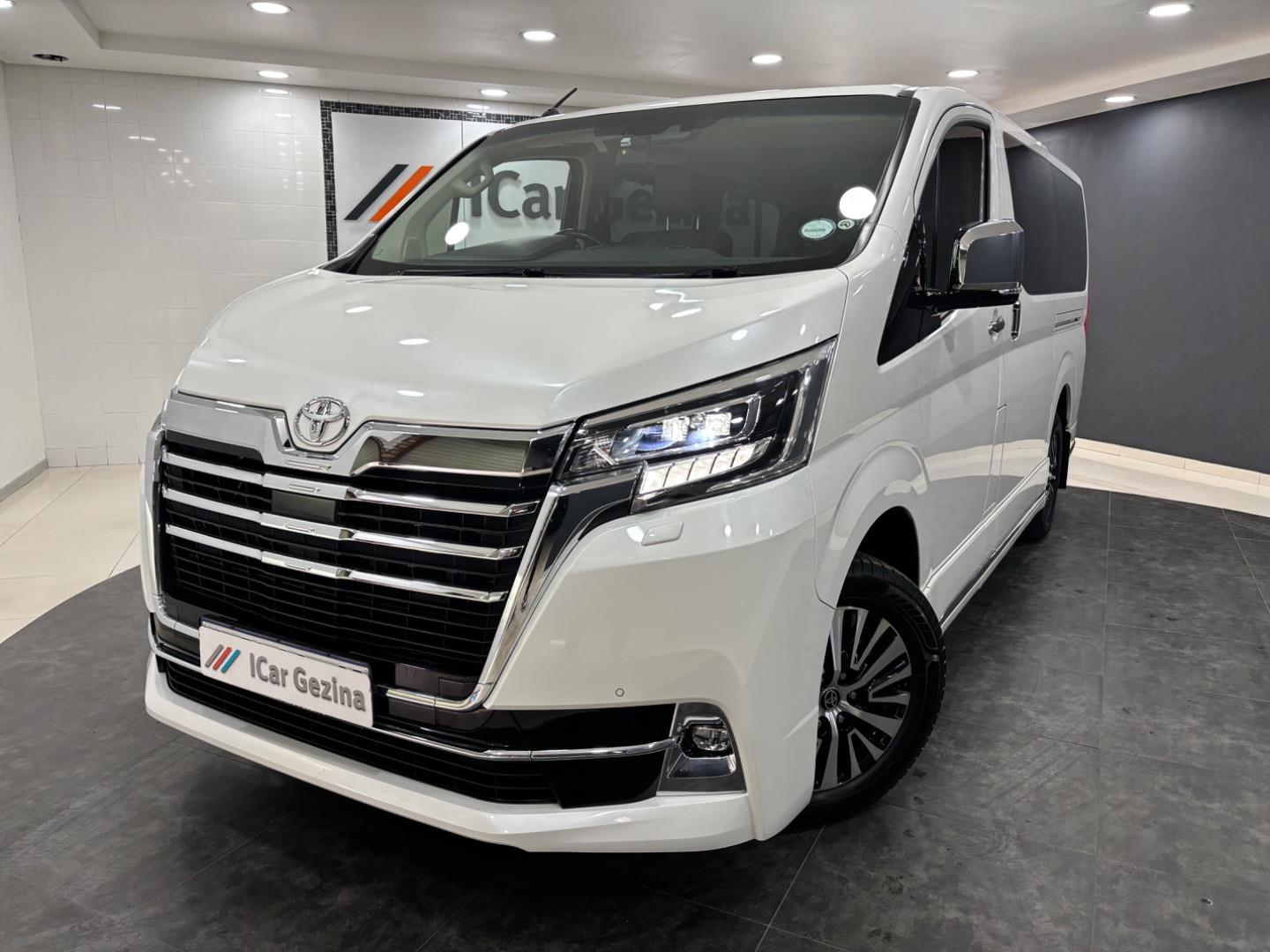 Used 2022 Toyota Quantum 2.8 LWB bus 6-seater VX Premium