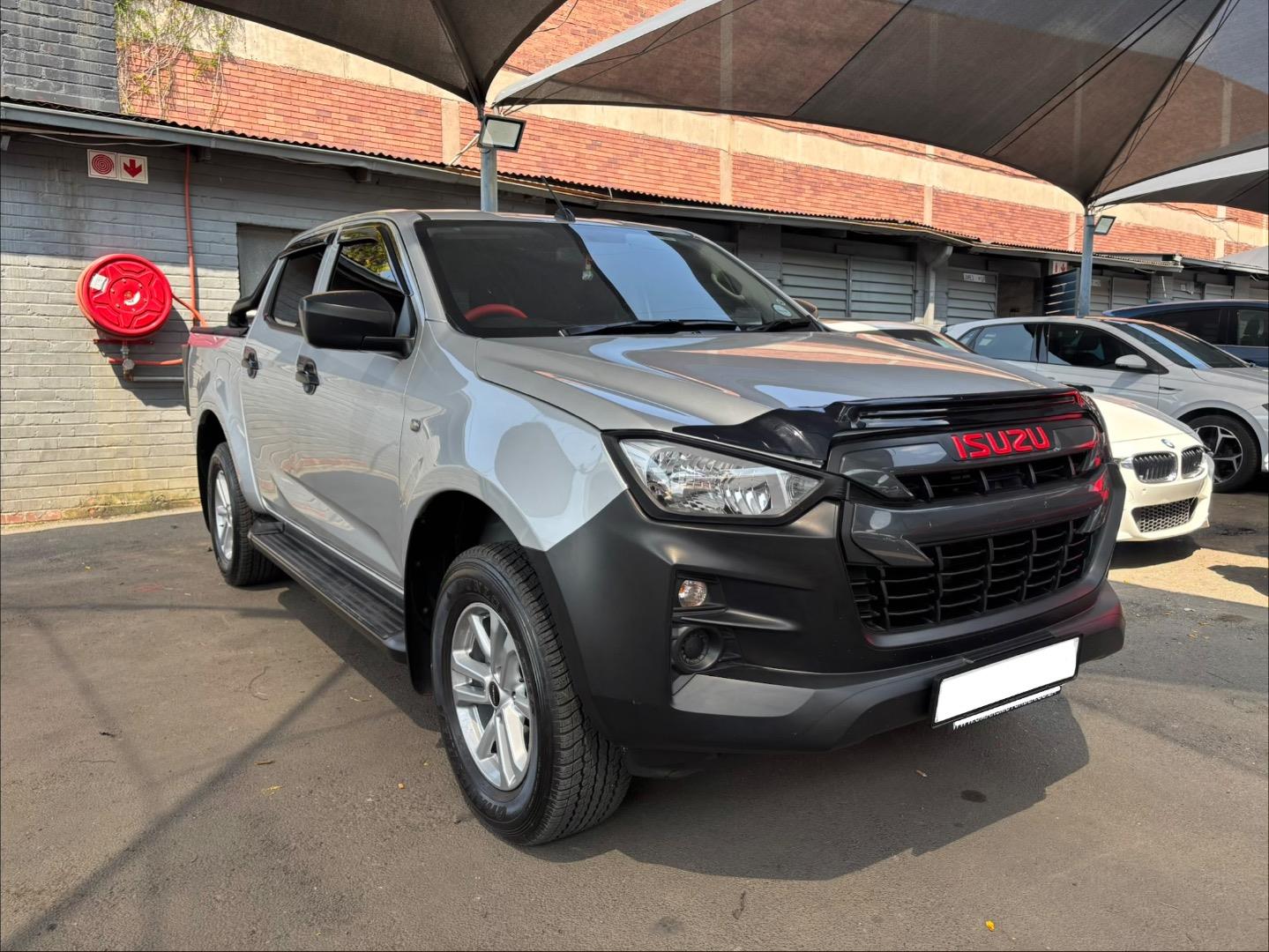 Used 2025 Isuzu D-Max 1.9TD double cab L auto