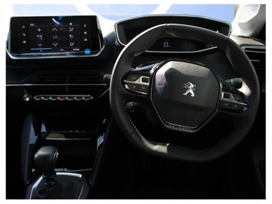 Used 2024 Peugeot 208 1.2T Allure manual - Auto 24 Used 2024 Peugeot 208 1.2T Allure manual - Auto 24