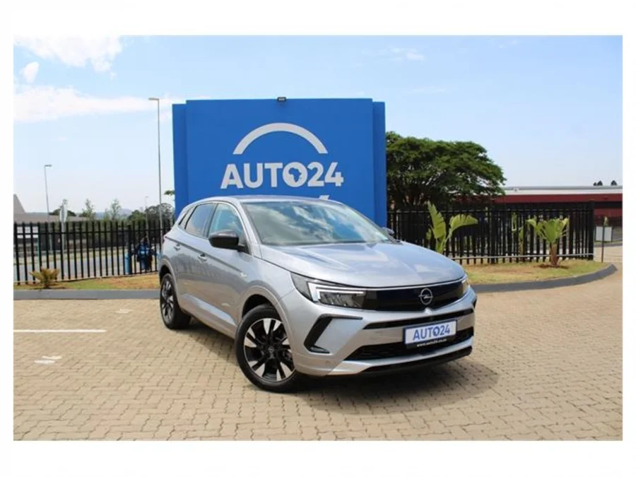 Used 2024 Opel Grandland X 1.6T Elegance - Auto 24 Used 2024 Opel Grandland X 1.6T Elegance - Auto 24