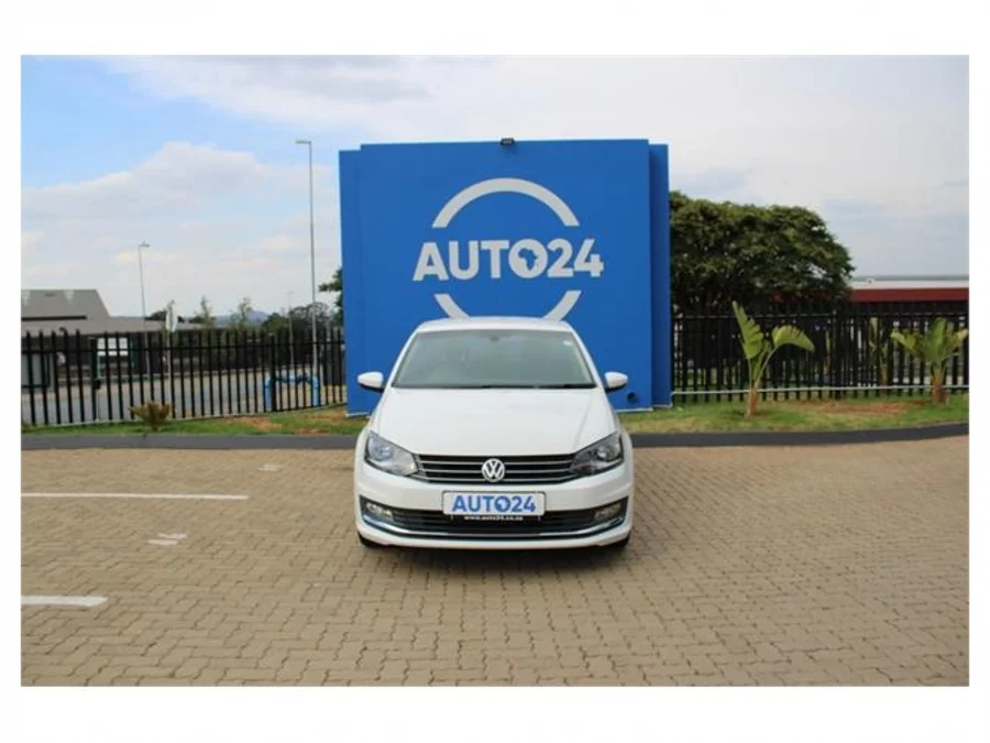 Used 2018 Volkswagen Polo sedan 1.6 Comfortline auto - Auto 24 Used 2018 Volkswagen Polo sedan 1.6 Comfortline auto - Auto 24