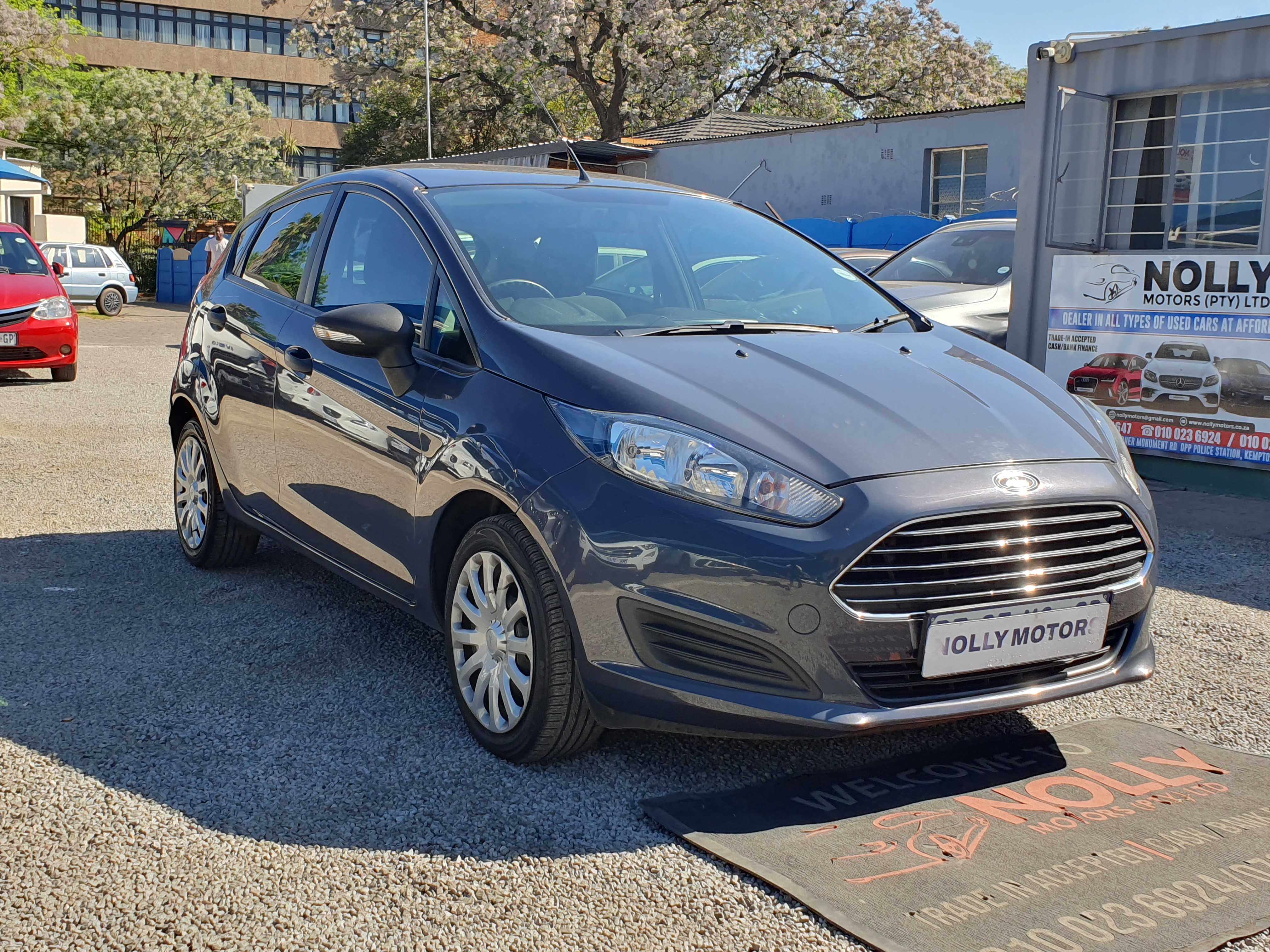 Used 2015 Ford Fiesta 5-door 1.0T Trend auto