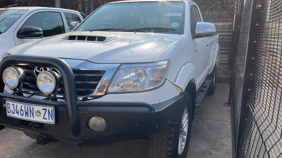 Used 2013 Toyota Hilux 3.0D-4D 4x4 Raider - Khensani Imports And Exports