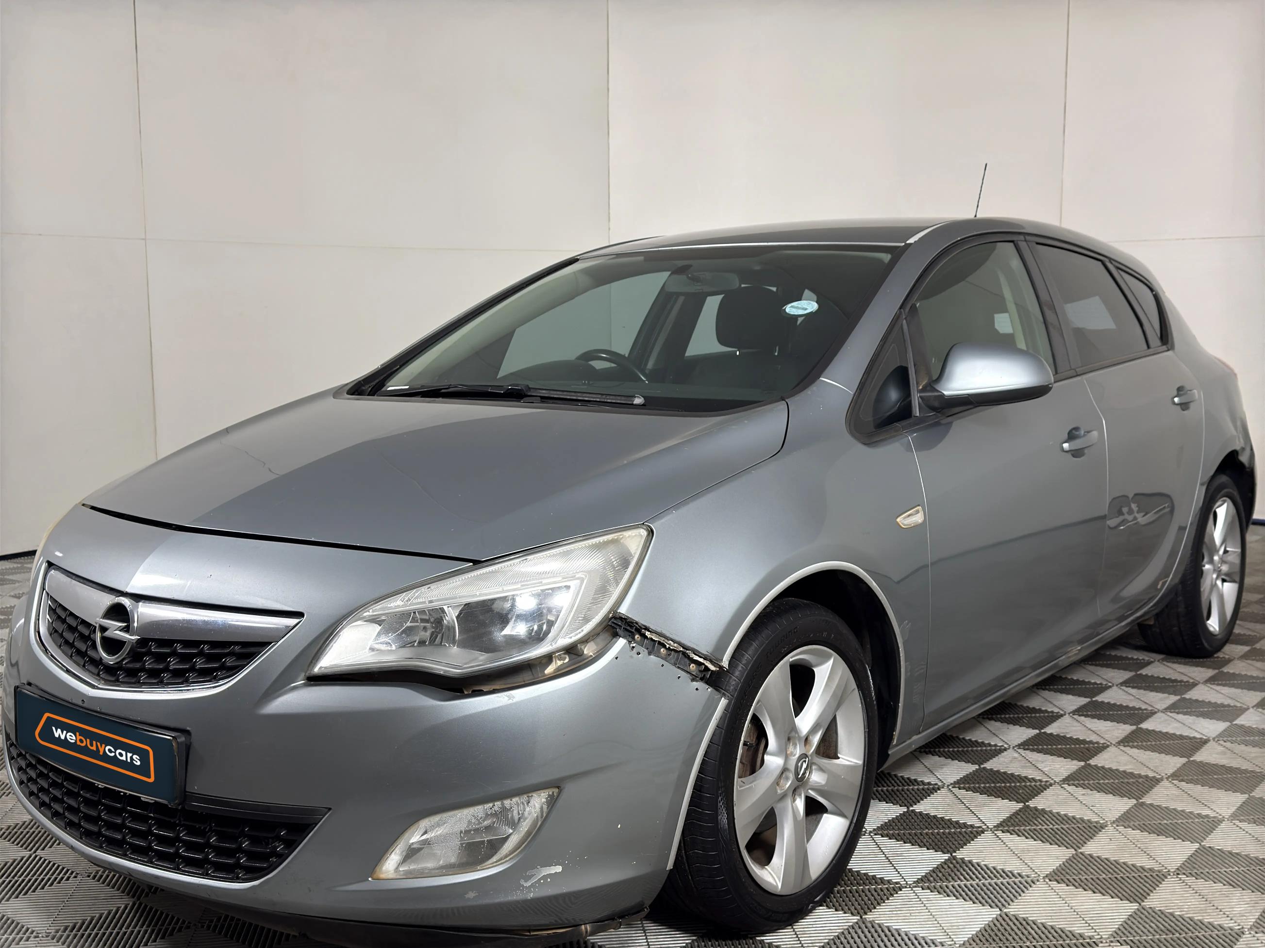 Used 2011 Opel Astra hatch 1.4 Turbo Enjoy